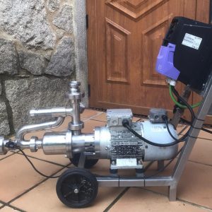 1 Bomba helicoidal con variador de velocidad electrónico (año 2019)