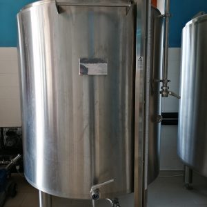 1 Fermentador isotérmico atmosférico 2.000 litros
