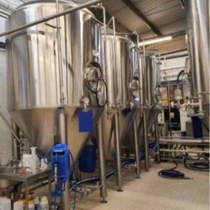 6 Fermentadores isobáricos de 30 hl para cerveza