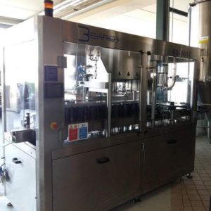1 Monoblock isobárico automático de 400 botellas/hora