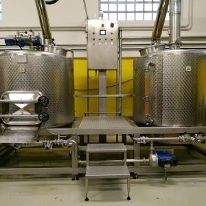 El lote incluye Sala de Cocción GAS de 500 litros / Batch