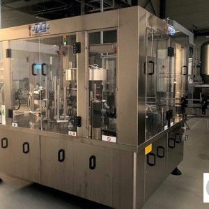 1 Etiquetadora automática "Especial cola fría" marca CIMEC 2.800 botellas/hora