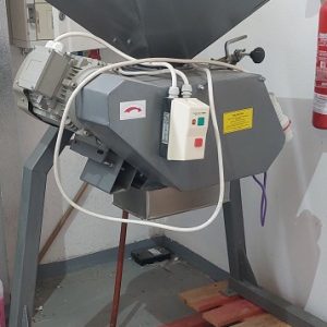 1 Molino para malta ROPPI-1.100 kg/h trifásico 380 v
