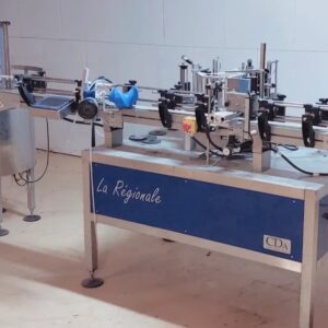 1 Etiquetadora automática CDA con marcador de lotes