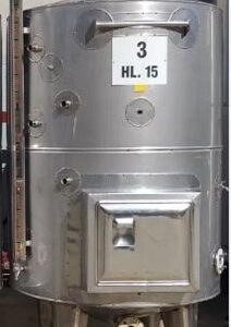 1 Depósito ISOTÉRMICO 1.500 litros acero inoxidable, fondo cónico, doble camisa refrigeración